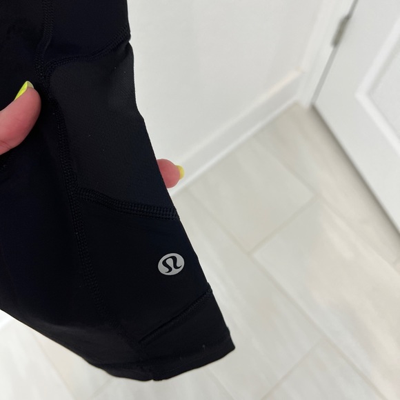 Black lululemon legging - Picture 5 of 5